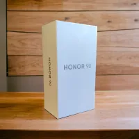 HONOR 90