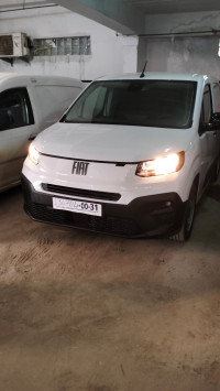 voitures-fiat-doblo-2024-medea-algerie