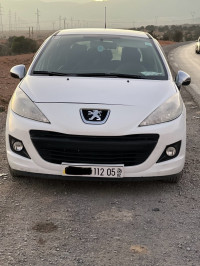 voitures-peugeot-207-2012-batna-algerie