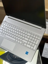 HP LAPTOP 15 DY5XXX I3 1215U 8GO 512GO SSD 
