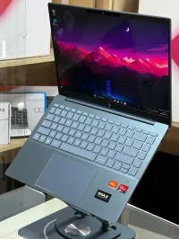 HP PAVILION PLUS 14 EY0XXX AMD RYZEN 7 7840U 16GO 512GO SSD 3K OLED