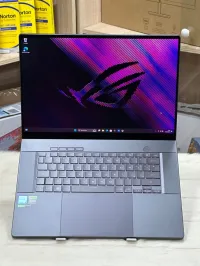 ASUS ROG ZEPHYRUS G16 GU605MV ULTRA 9 185H 16GO DDR5 1TO SSD NVIDIA GEFORCE RTX4060 8GO 3K OLED NEUF