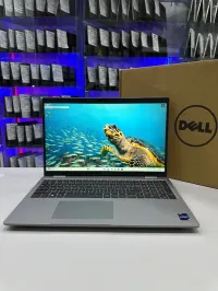DELL Latitude 5540 i5-13éme 32GB 512GB 15,6" FHD Tactile