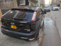 voitures-ford-focus-5-portes-2012-titanium-jijel-algerie