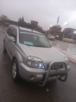 voitures-nissan-x-trail-2010-el-bayadh-algerie