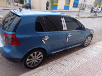 voitures-volkswagen-golf-5-2004-mostaganem-algerie