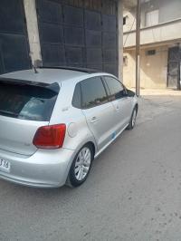 سيارات-volkswagen-polo-2013-black-et-silver-تسالة-المرجة-الجزائر
