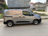 voitures-fiat-doblo-2024-italie-bordj-el-kiffan-alger-algerie