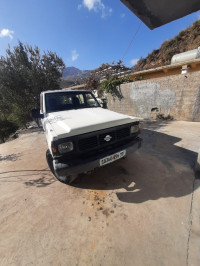 voitures-nissan-patrol-court-1996-bouandas-setif-algerie