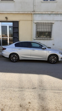 voitures-fiat-tipo-sedan-2024-relizane-algerie