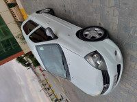 voitures-renault-clio-campus-2013-bye-bordj-bou-arreridj-algerie