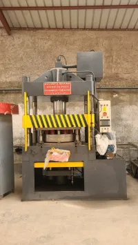Presse hydraulique 180 TONS (Hidrolik Pres)