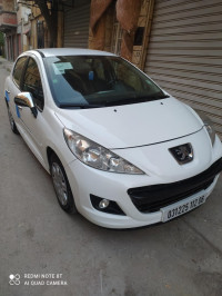 voitures-peugeot-207-2012-el-kseur-bejaia-algerie