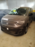 voitures-fiat-doblo-2024-sidi-bel-abbes-algerie