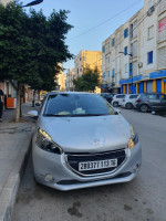 voitures-peugeot-208-2013-allure-ouled-fayet-alger-algerie