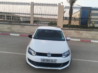 voitures-volkswagen-polo-sedan-2014-djelfa-algerie