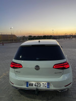 voitures-volkswagen-golf-7-2018-carat-msila-algerie