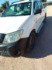 utilitaire-toyota-hilux-2011-zelfana-ghardaia-algerie