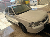 voitures-hyundai-accent-2013-tamanrasset-algerie