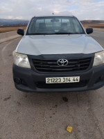 voitures-toyota-hilux-2014-legend-dc-4x2-djendel-ain-defla-algerie