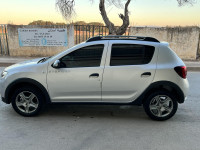 voitures-dacia-sandero-2017-stepway-soumaa-blida-algerie