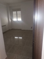 appartement-location-f04-alger-bordj-el-bahri-algerie