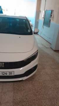 voitures-fiat-tipo-sedan-2024-city-plus-oran-algerie