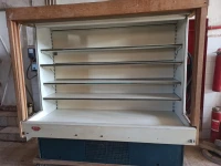 Frigo mural libre service
