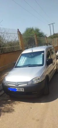 Opel combo 2009 