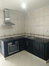 appartement-location-f3-annaba-algerie