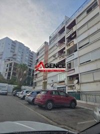 شقة-كراء-3-غرف-عنابة-الجزائر