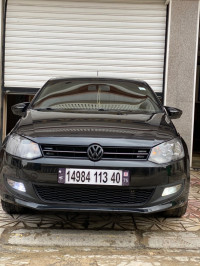 voitures-volkswagen-polo-2013-black-et-silver-khenchela-algerie