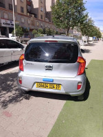 voitures-kia-picanto-2014-funny-el-eulma-setif-algerie