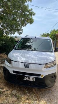 السيارات-النفعية-fiat-doblo-2025-بجاية-الجزائر