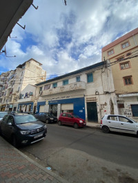 niveau-de-villa-vente-f8-alger-bab-el-oued-algerie