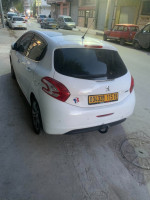 voitures-peugeot-208-2015-el-eulma-setif-algerie