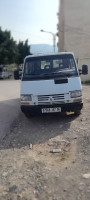 fourgon-renault-trafic-1997-bejaia-algerie