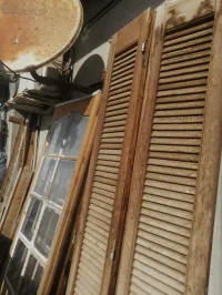 Fenêtre et persienne 