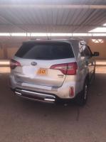 automobiles-kia-sorento-2013-ghardaia-algerie