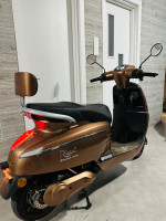 motos-et-scooters-rissol-scooter-electrique-sans-permisvitesse-max-100kmh-autonomie-80km-a-120km-2024-bir-el-djir-oran-algerie