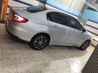 voitures-fiat-tipo-sedan-2023-life-mascara-algerie