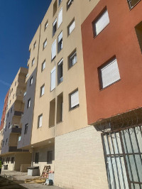 appartement-vente-f4-alger-bordj-el-kiffan-algerie