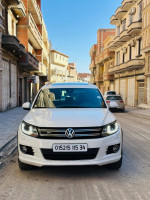 voitures-volkswagen-tiguan-2015-r-line-bordj-bou-arreridj-algerie