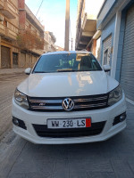 voitures-volkswagen-tiguan-2015-r-line-bordj-bou-arreridj-algerie