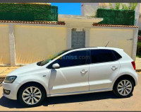 voitures-volkswagen-polo-2014-life-sidi-bel-abbes-algerie