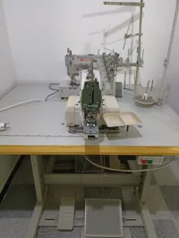 Vente six machine à coudre