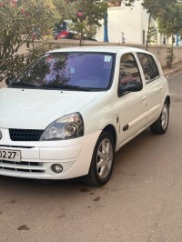 سيارات-renault-clio-2-2002-مستغانم-الجزائر