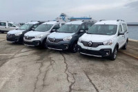 voitures-renault-kangoo-2024-stapwy-baraki-alger-algerie