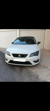 سيارات-seat-leon-2017-fr15-قالمة-الجزائر