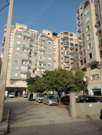 appartement-vente-f4-bejaia-algerie